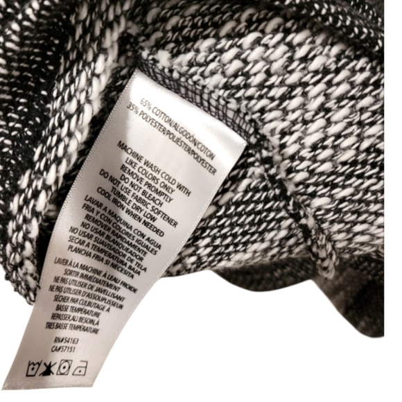 Calvin Klein NWT Performance Cropped Hoodie - Picture 9 of 9